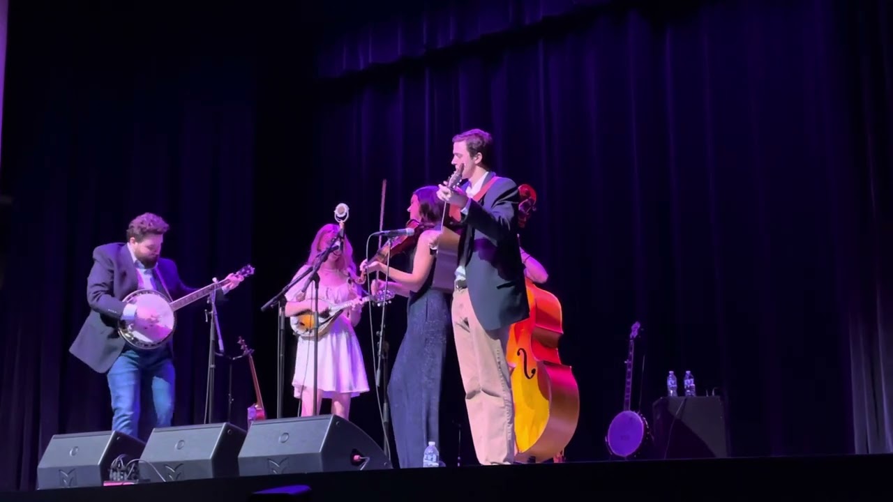 “Wild Horse/Lizard on a Leash” | TBSB @ the Reeves Theatre