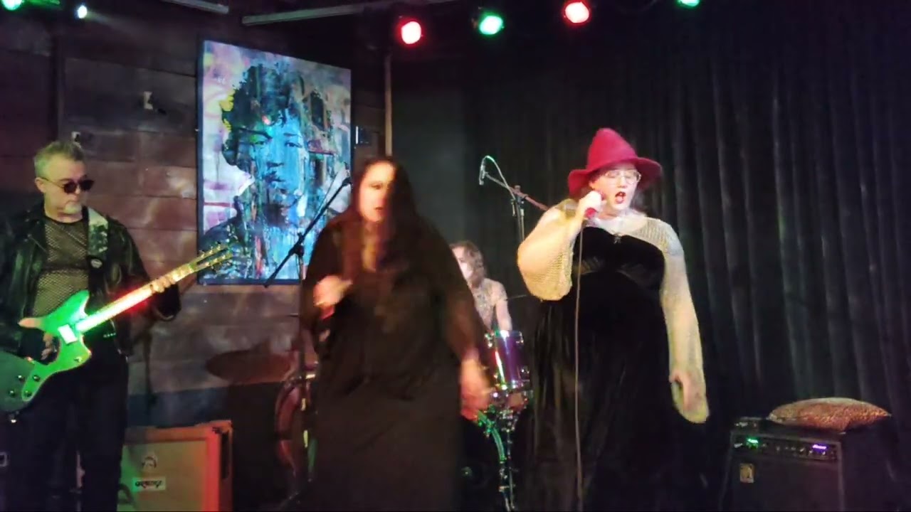 Tim's tavern: Eve's black heart 12/6/25