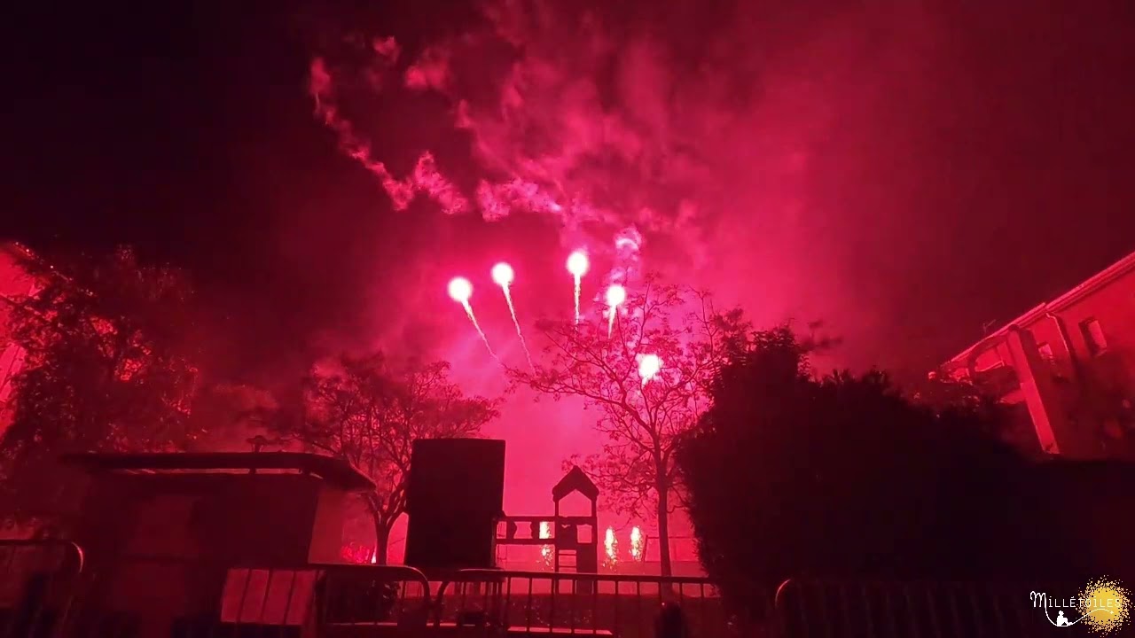 Feu d'artifice de Noël à Venelles