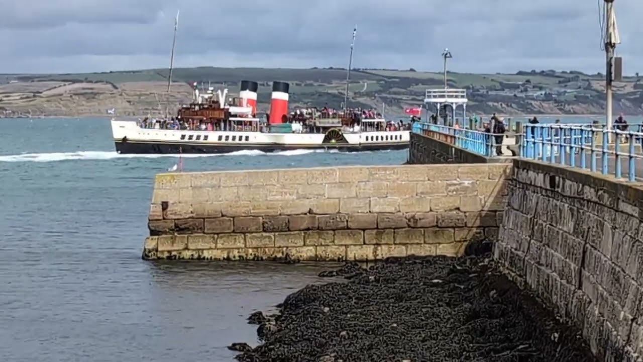 PS Waverley in Weymouth Harbour