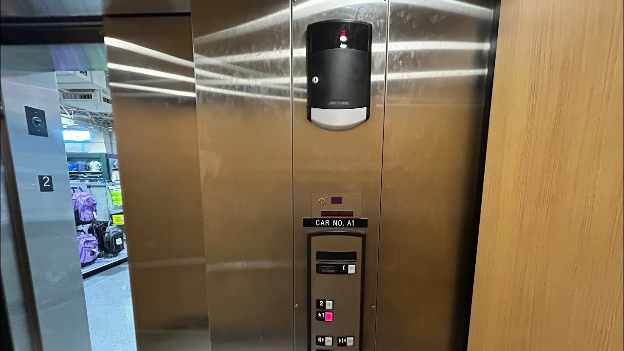 Schindler HT Hydraulic Elevator At Dick’s Sporting Goods Kenwood Square In Cincinnati, OH