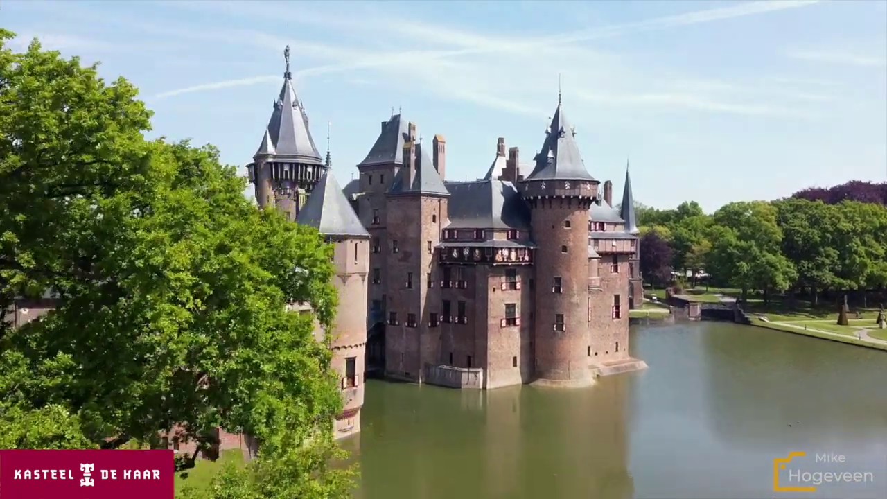 Kasteel de Haar Drone filmed inside and outside.