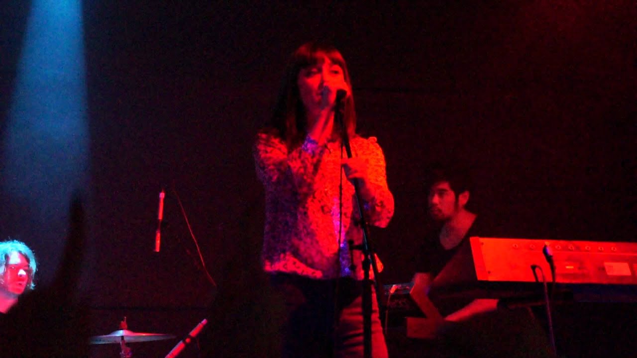 Ladytron - Runaway (live 13.05.2011 @ Kosmonavt)