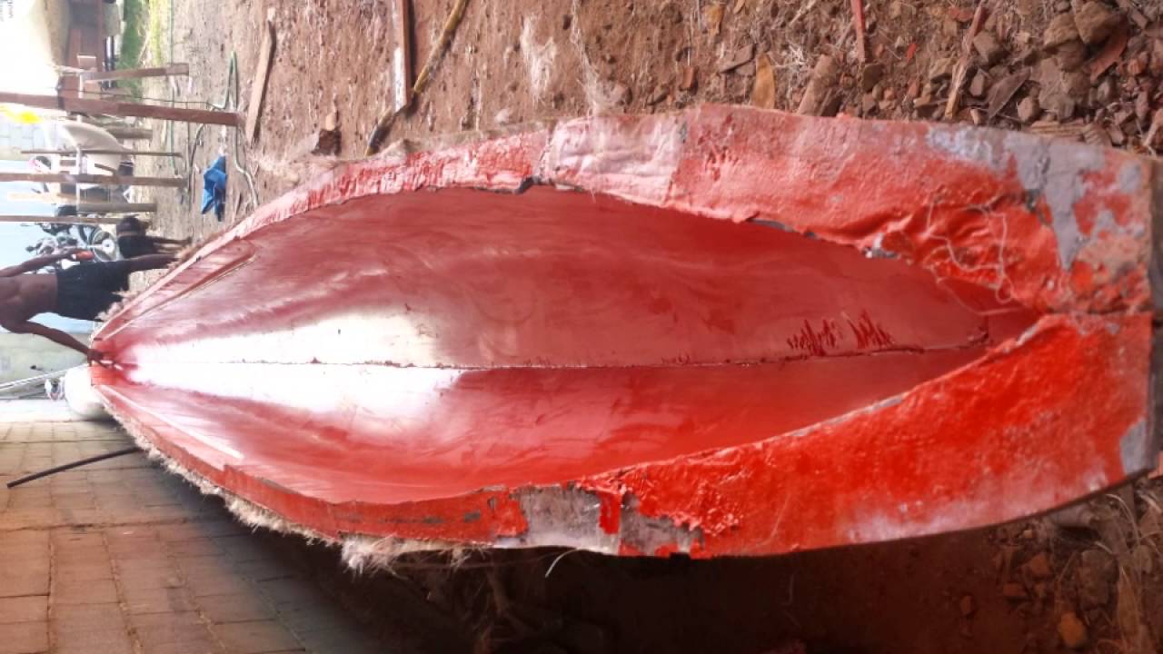 Strip-plank Handmade Outrigger Canoe CPP EXTREME