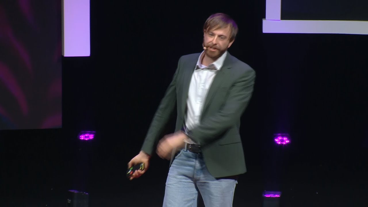 Una soluzione imparata da bambino, oggi applicata alle erbe spontanee | Giulio Bassanese | TEDxLecce