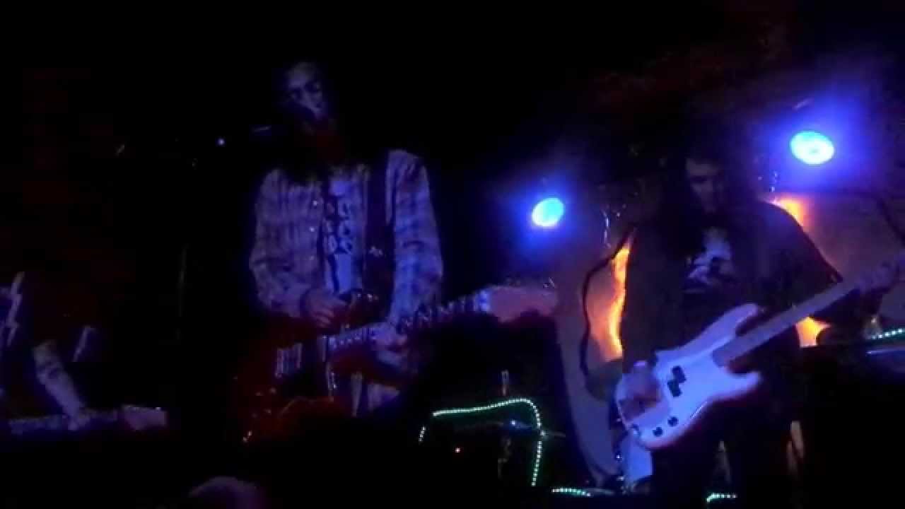 Whirr - Ease @ The Bottom of the Hill