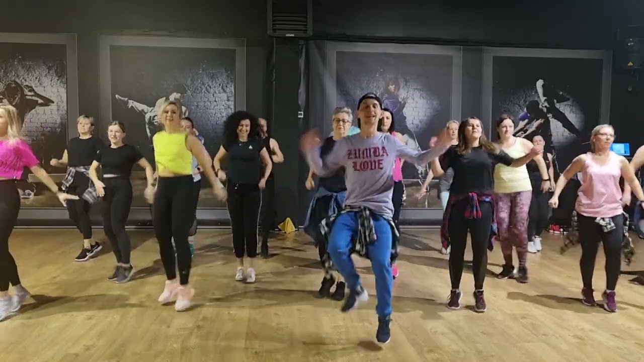 Esa Cola - ZIN 103 | Zumba&reg;Fitness | Paweł Paczyński