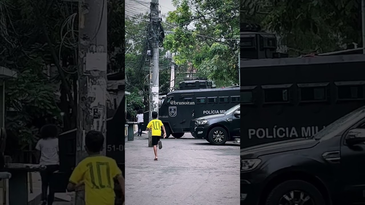 CAVEIR&Atilde;O NA FAVELA DO JACAREZINHO - RIO JANEIRO