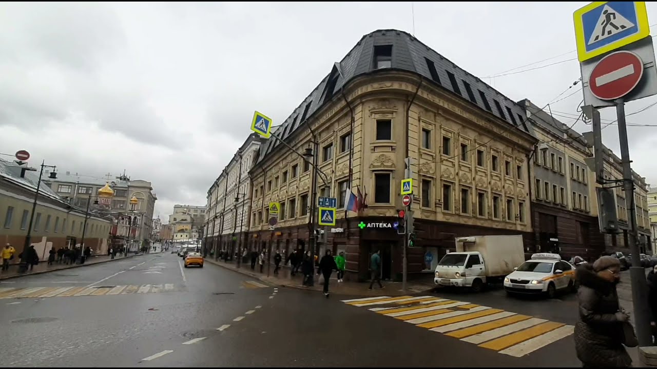 Прогулка по Ивановской горке Часть1.Славянская площадь. Храм с падающей колокольней Солянский проезд