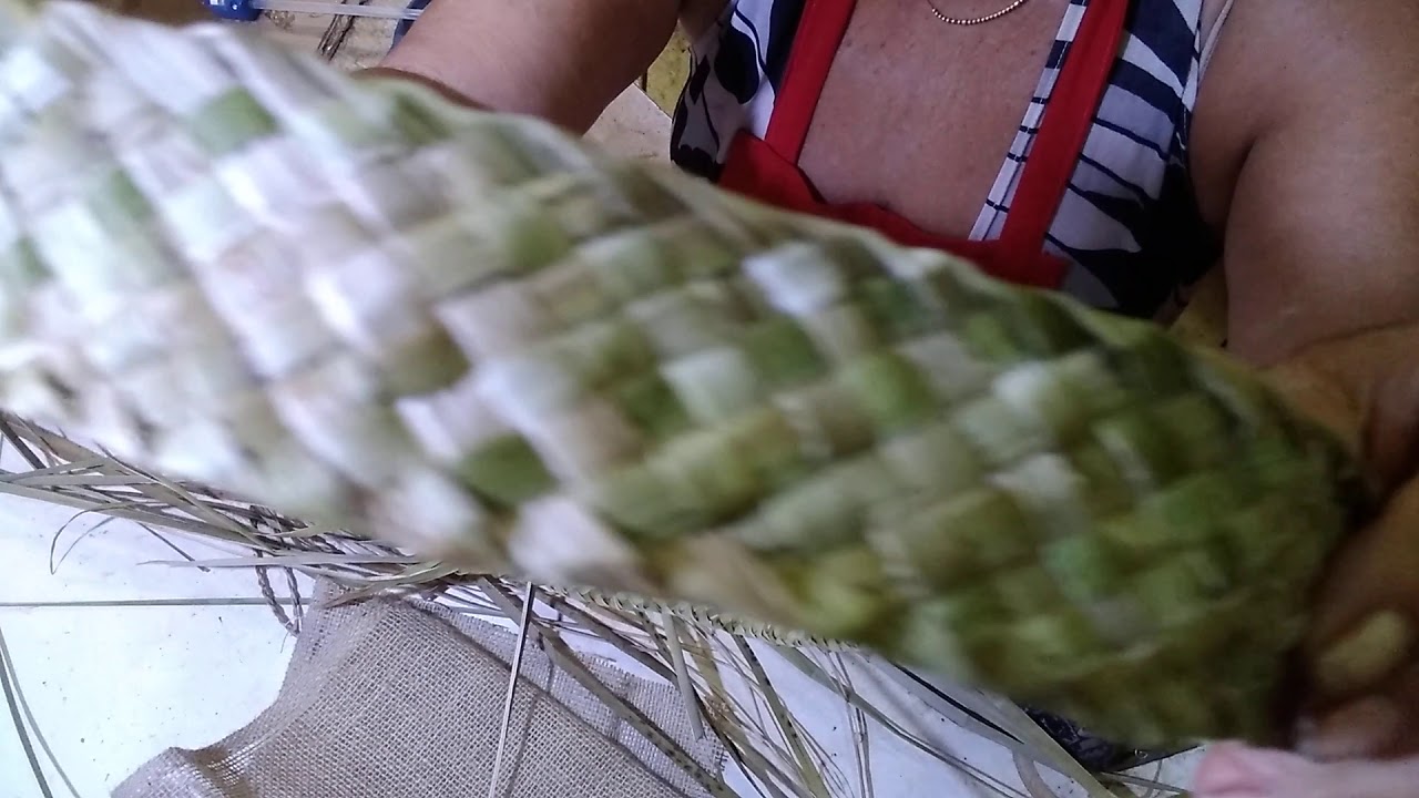 fibra de bananeira 1parte de trança de10 aula  vaso grande para chão vale apena assistir o vídeo.