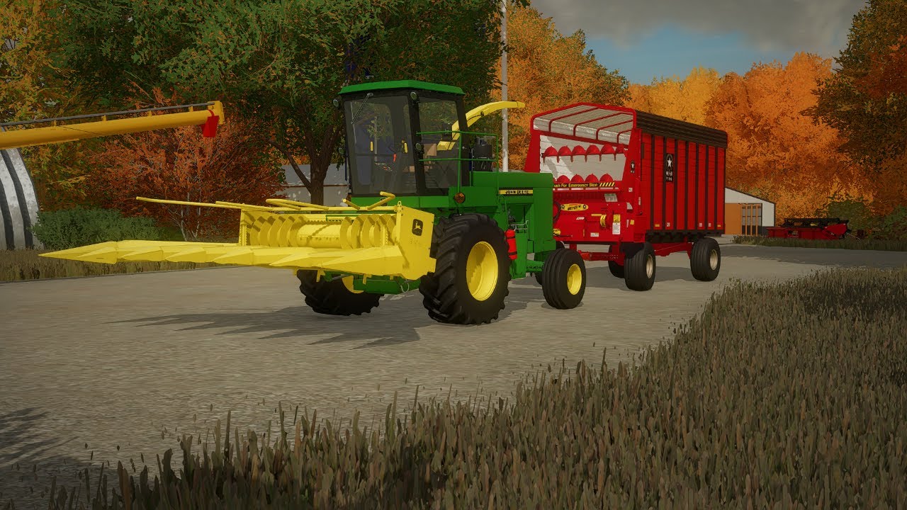 Corn silage and harvesting soybeans | Taheton County |