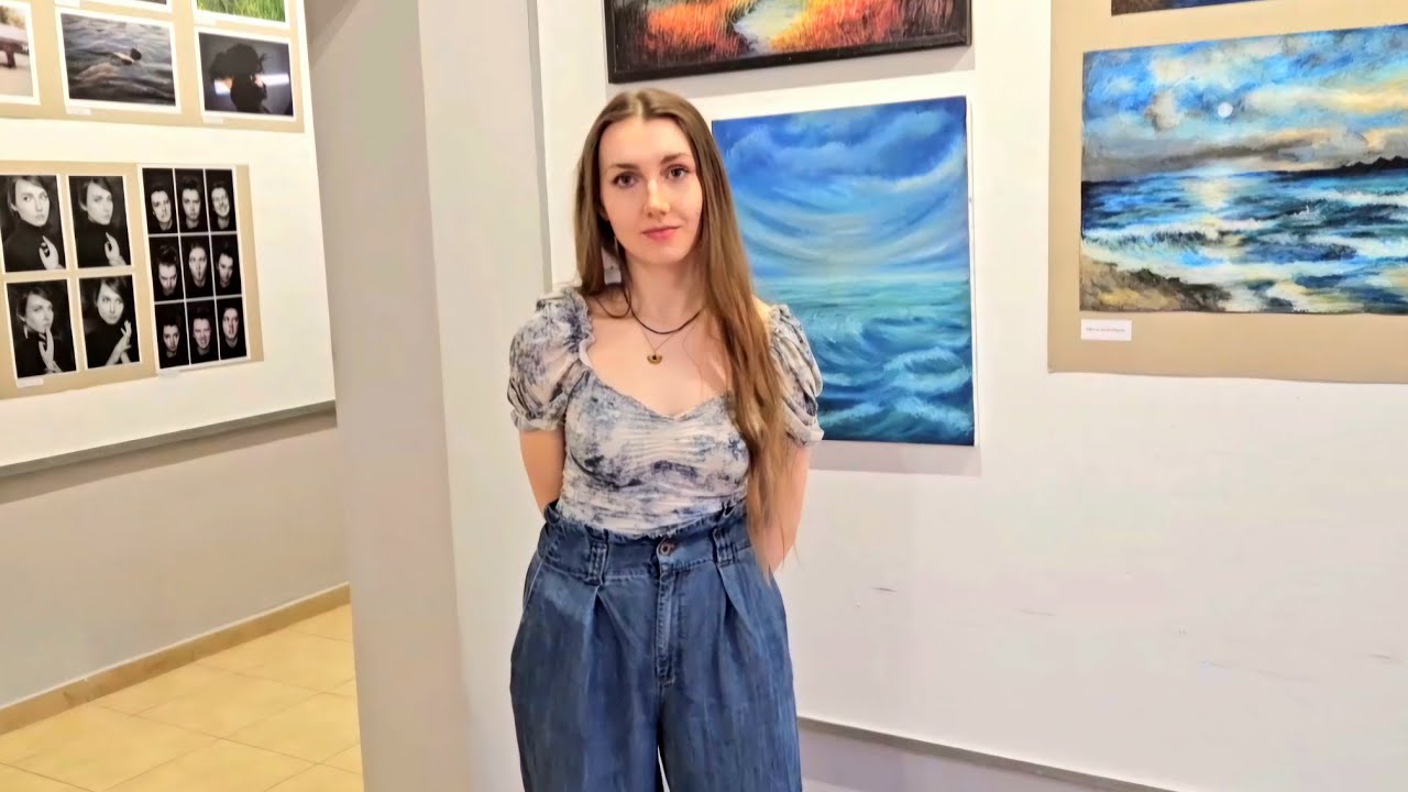 Gosia Hładoniuk - Artystka, malarka, modelka...grafik kreatywny