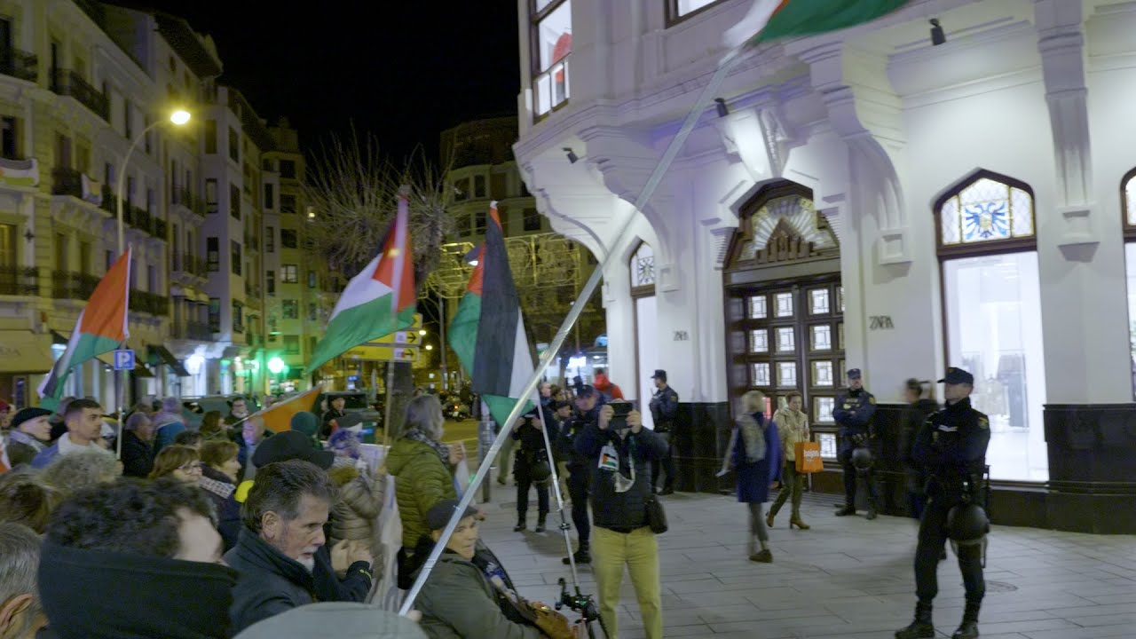 Palestinaren aldeko manifestazioa Zarako ateetan amaitu da