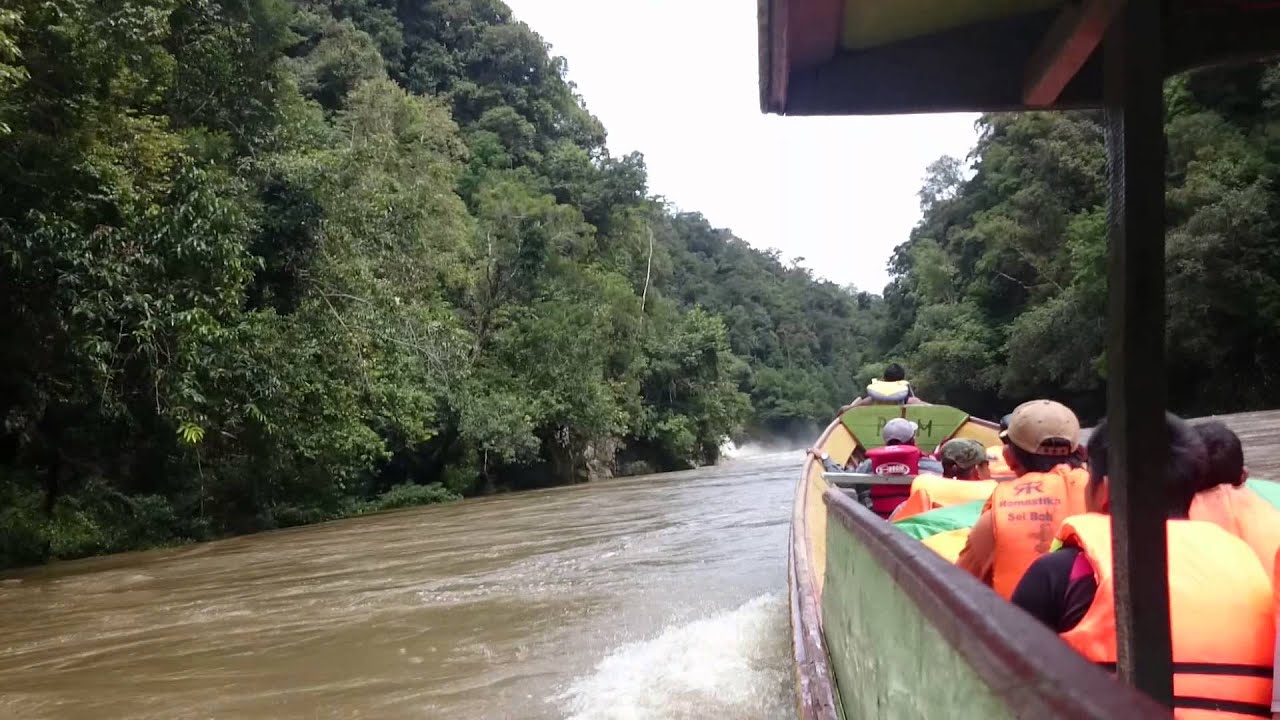 Into the heart of Borneo; Mahakam River  Amazing Speed Boat ride
