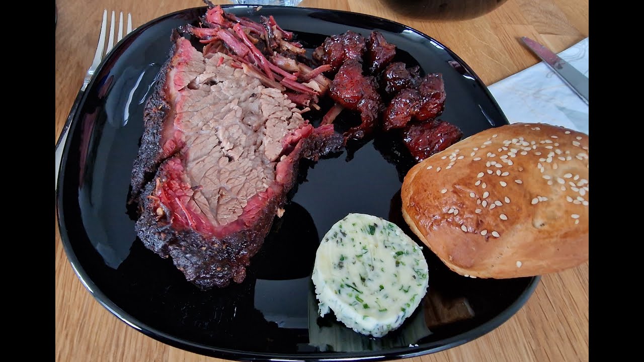 BBQ für Jedermann. Brisket und Pork Belly Burnt Ends und geile Burger Buns zum Nachgrillen/Smokern