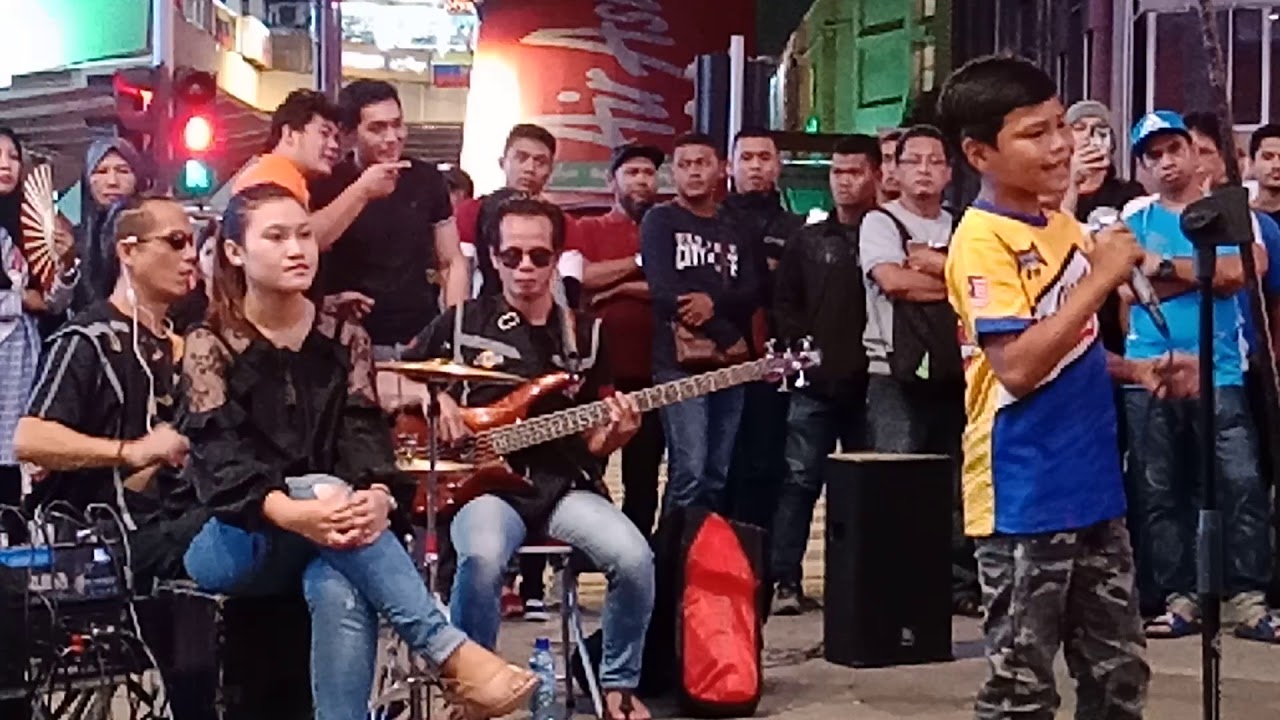 Meremang tengkuk bila Adik Iskandar cover lagu Putus Terpaksa