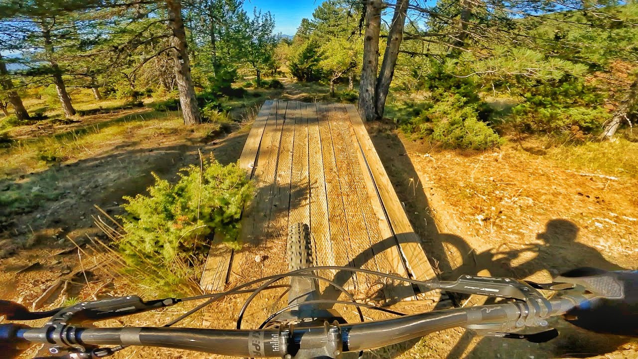 22 trail Parnassus