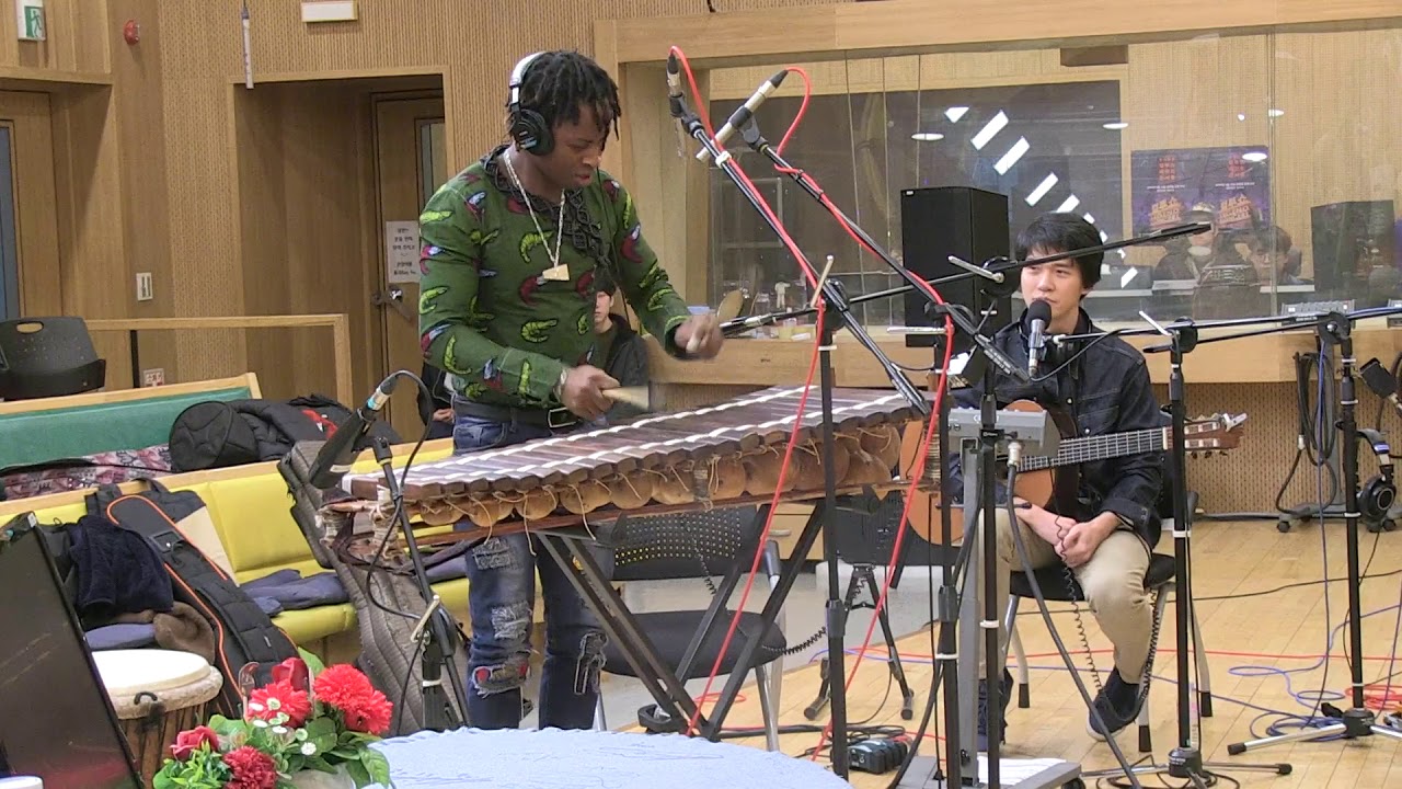 AASSA(앗싸) Amidou Diabat(아미두), 발라폰 연주 [SBS 아름다운 이 아침 김창완]