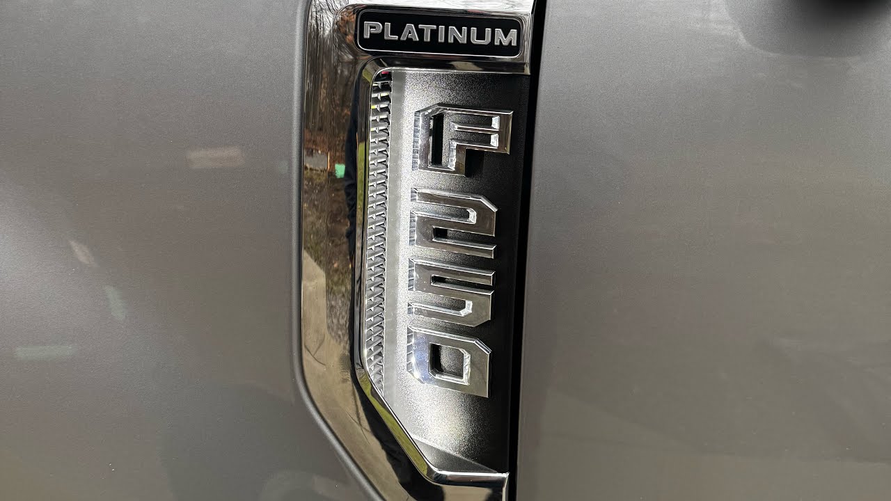 Installing Customs Unlimited LED Fender Badge kit on my 2022 F-250