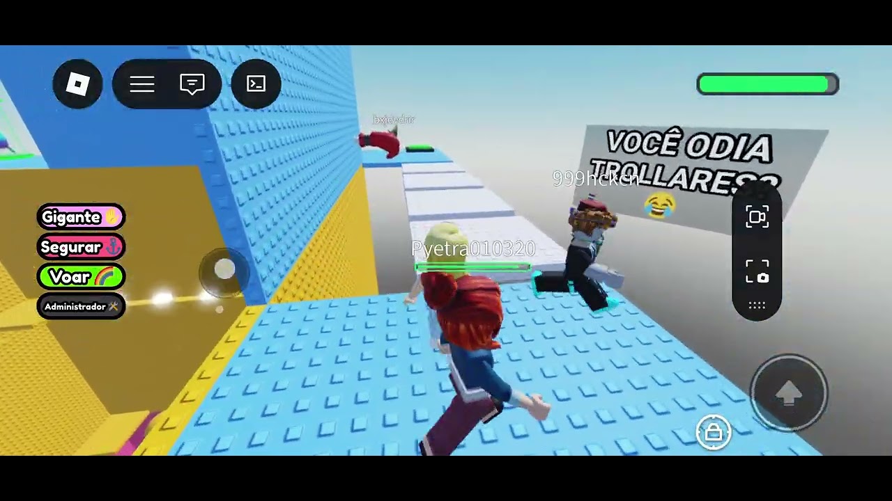 Jogando roblox  do terror  com a milena🕴🕴