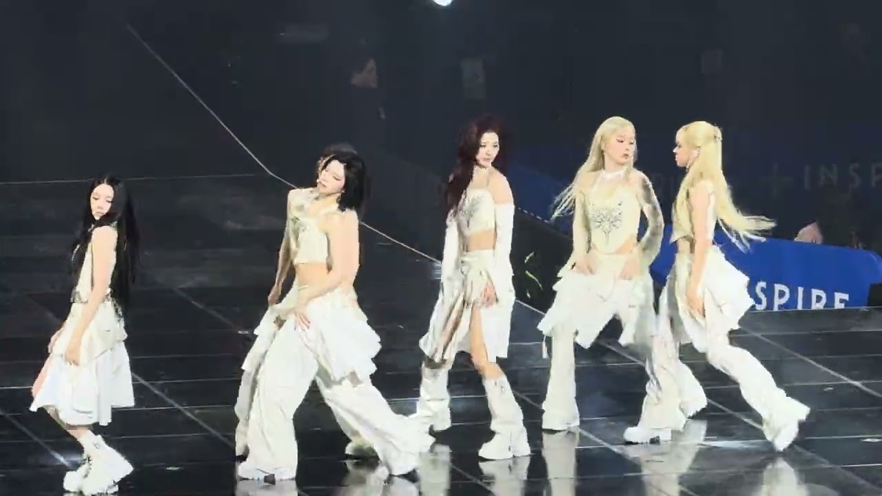 251129 RUN FOR ROSES - NMIXX 엔믹스 런포로지즈 EPISODE 1 ZERO FRONTIER IN INCHEON