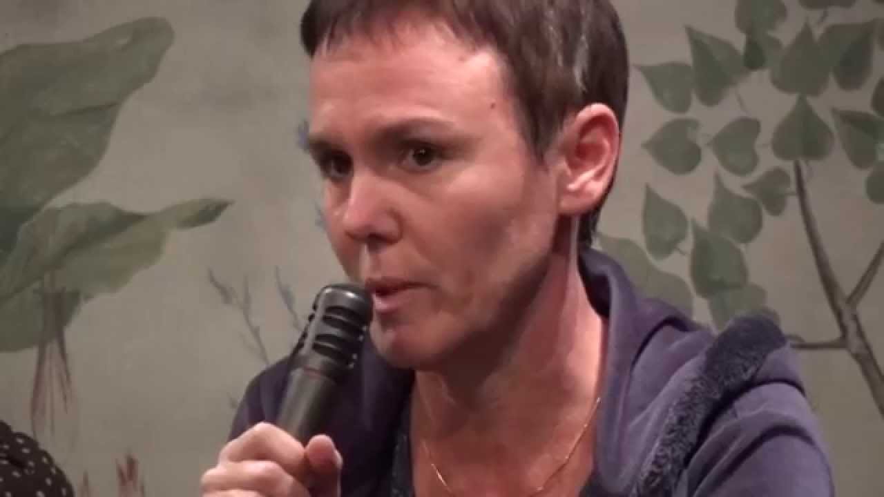 Djuretik &ndash; hur behandlar vi m&auml;nniskor djuren och  hur borde vi behandla dem?