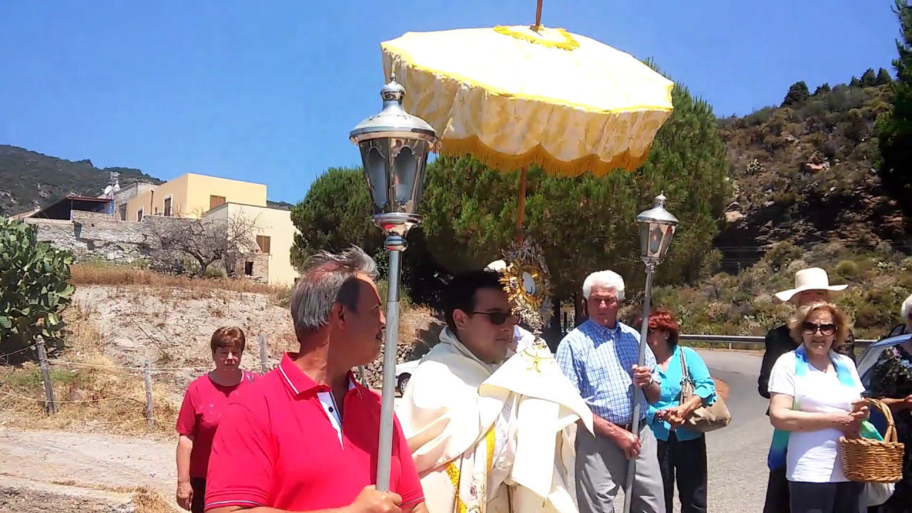 Processione del Corpus Domini a Pirrera di Lipari del 25 giugno 2017