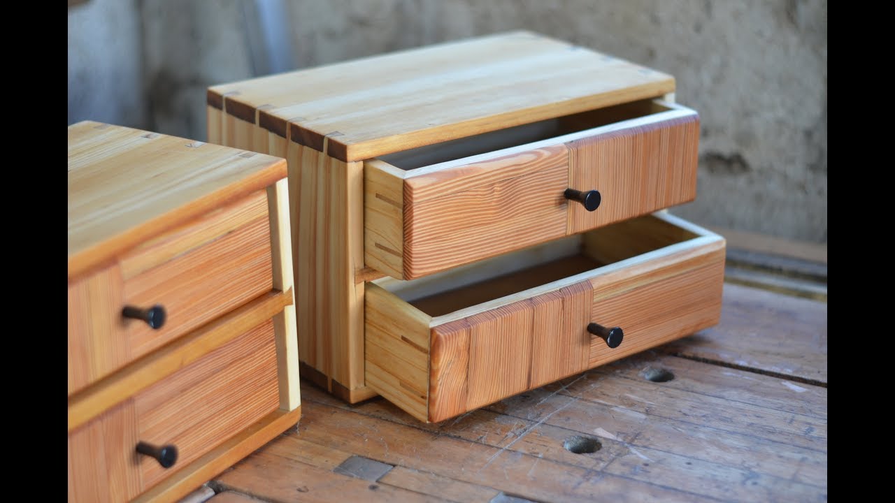 CAJAS para ALHAJAS (JOYERO) con MADERAS MIXTAS / FABRICACION ARTESANAL
