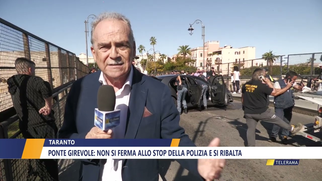 TARANTO. PONTE GIREVOLE: NON SI FERMA ALLO STOP DELLA POLIZIA E SI RIBALTA