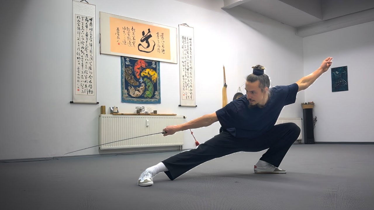 Wudang Sword Basics - Yun Jian (Cloud Sword)