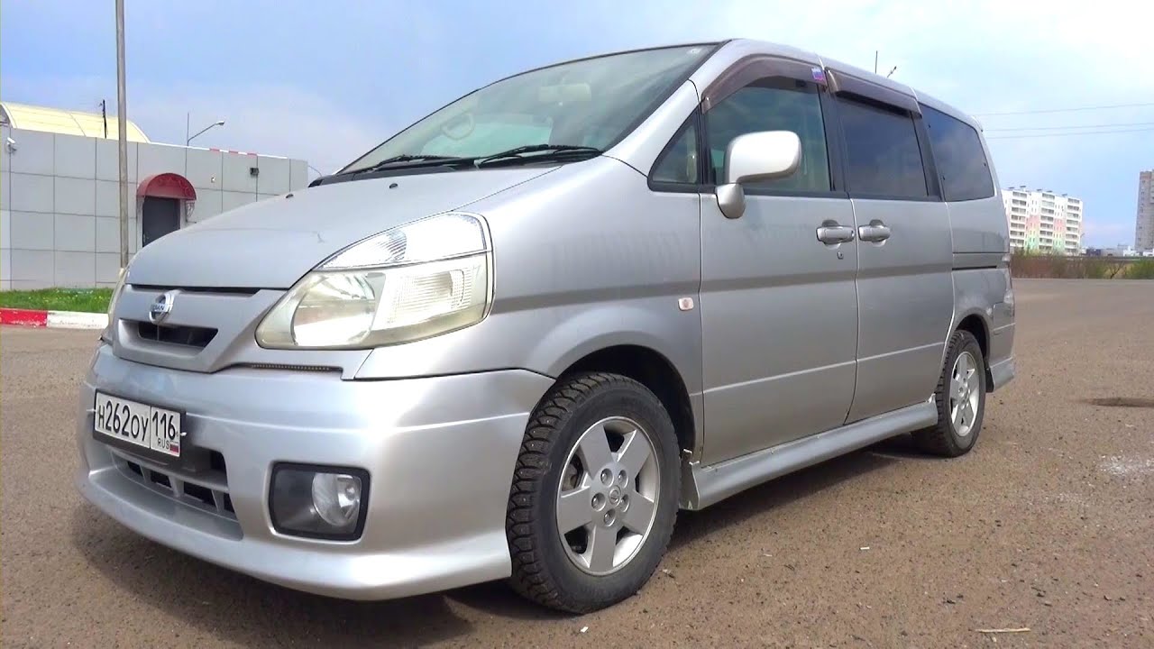 2003 Nissan Serena. Start Up, Engine, and In Depth Tour.