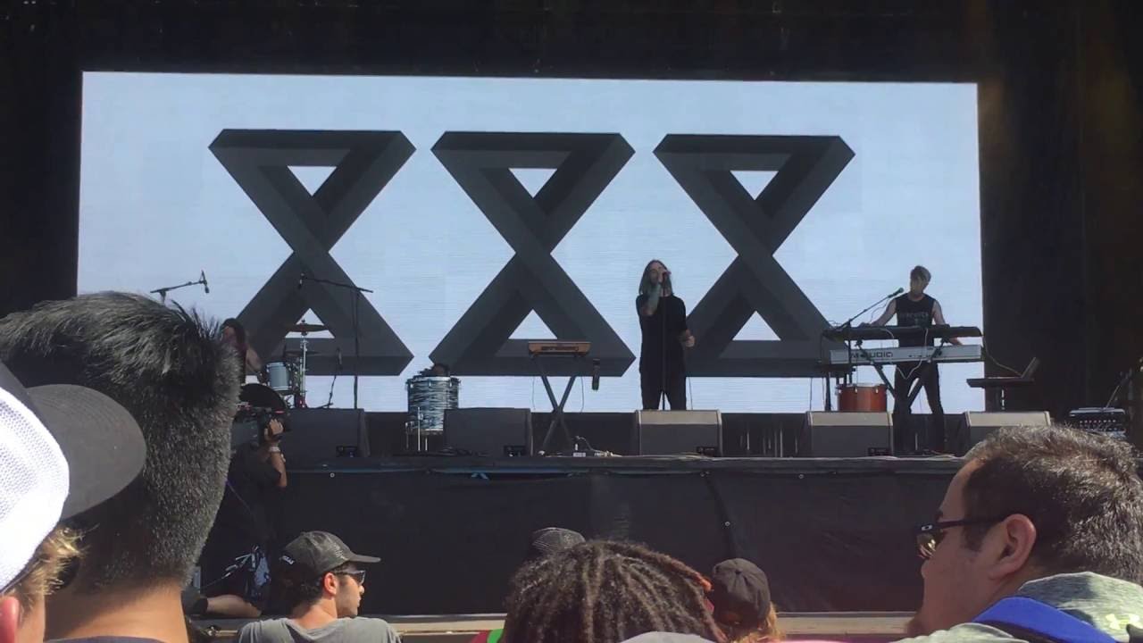 888 - Critical Mistakes (live from ACL)