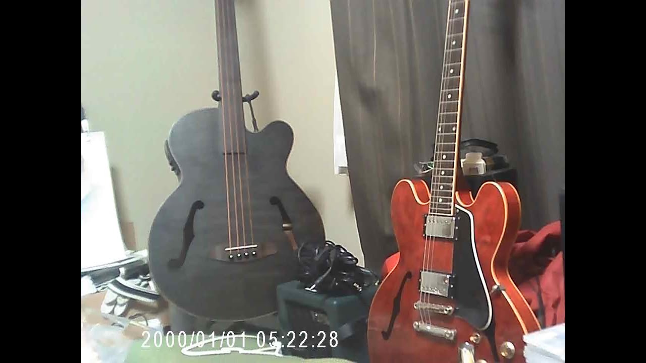 カラフルでブルージーなSoundですが、シンプルなブルースでもあります。@naOKI491　Colorful and bluesy sound, but also simple blues.