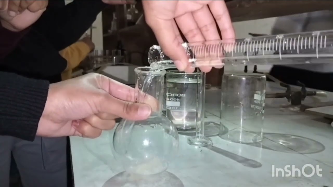 preparation of benzanilide from benzophenone