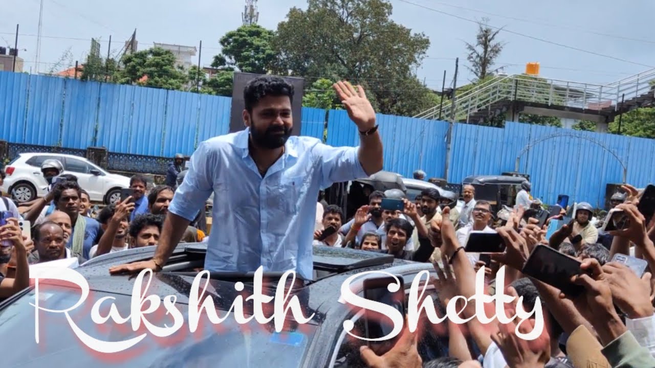 Rakshith shetty near Alankar theater - Udupi - Sapta Sagaradaache ello 