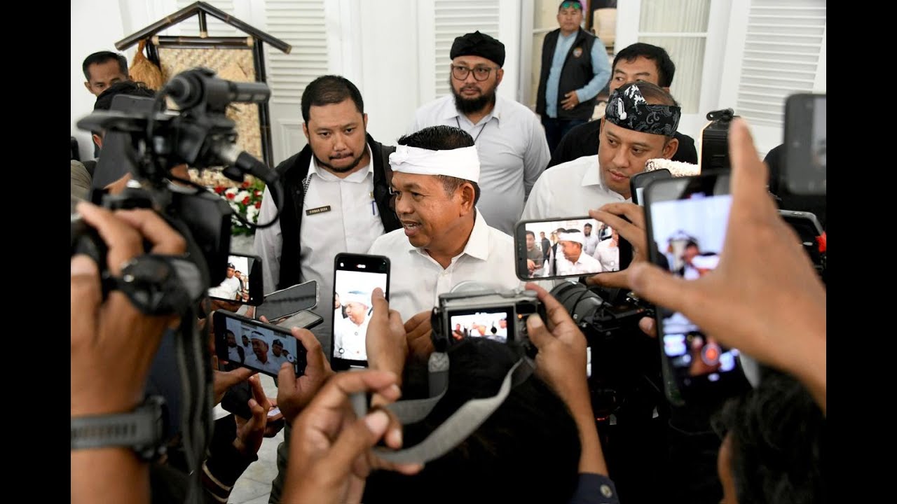 Keterangan Pers Gubernur Dedi Mulyadi terkait Penetapan UMP, UMSP, UMK dan UMSK, Bandung 24 Des 2025