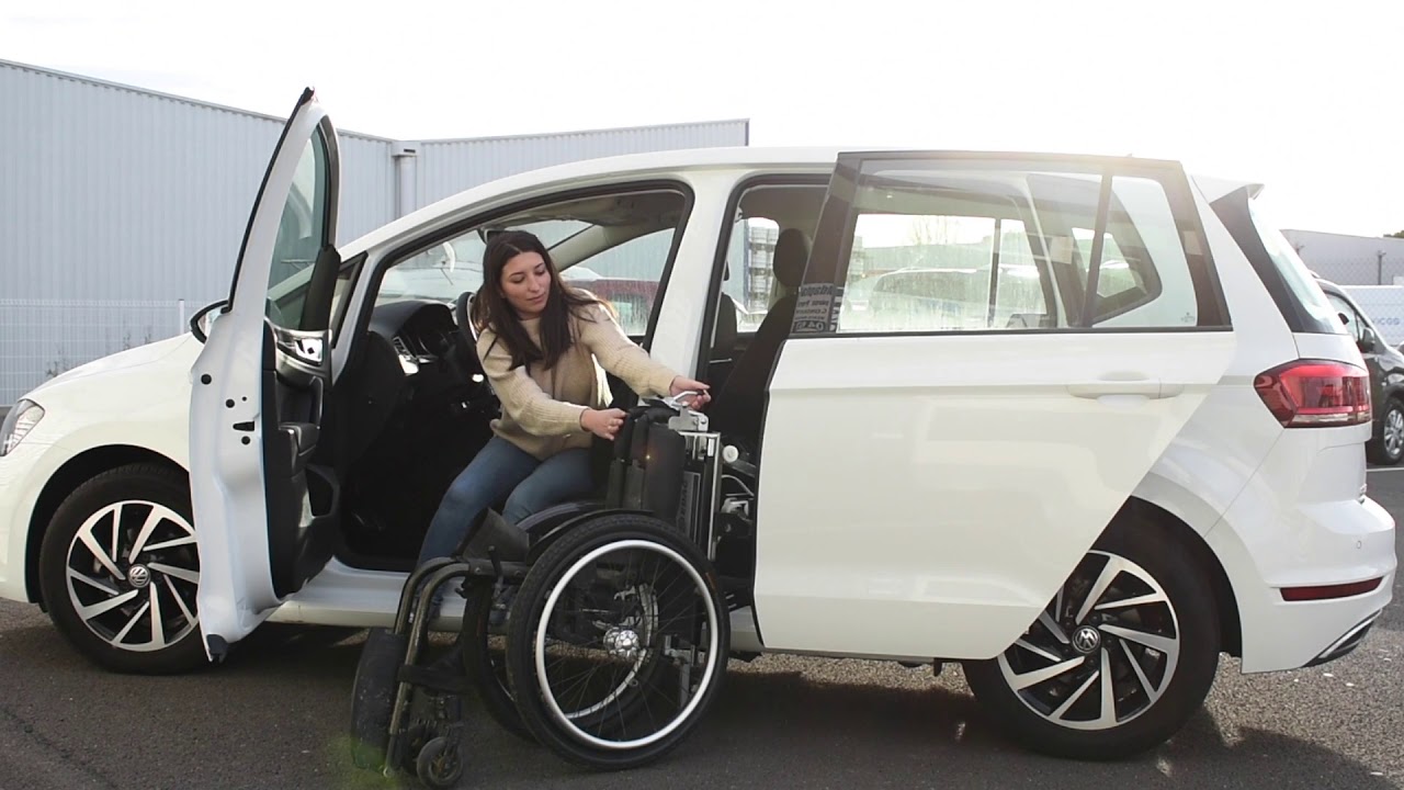 Chargement de fauteuil roulant avec le système EDAG