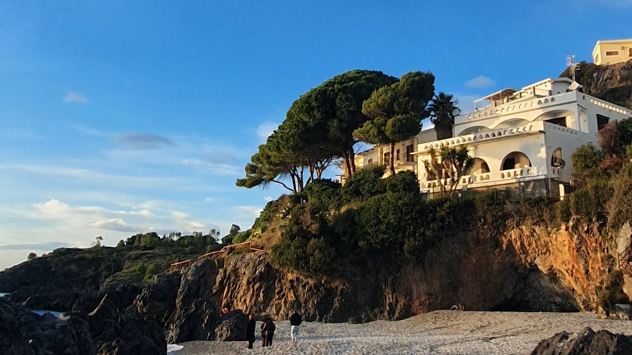 Walking Tour of SCALEA Beach 🇮🇹 Calabria, Italy