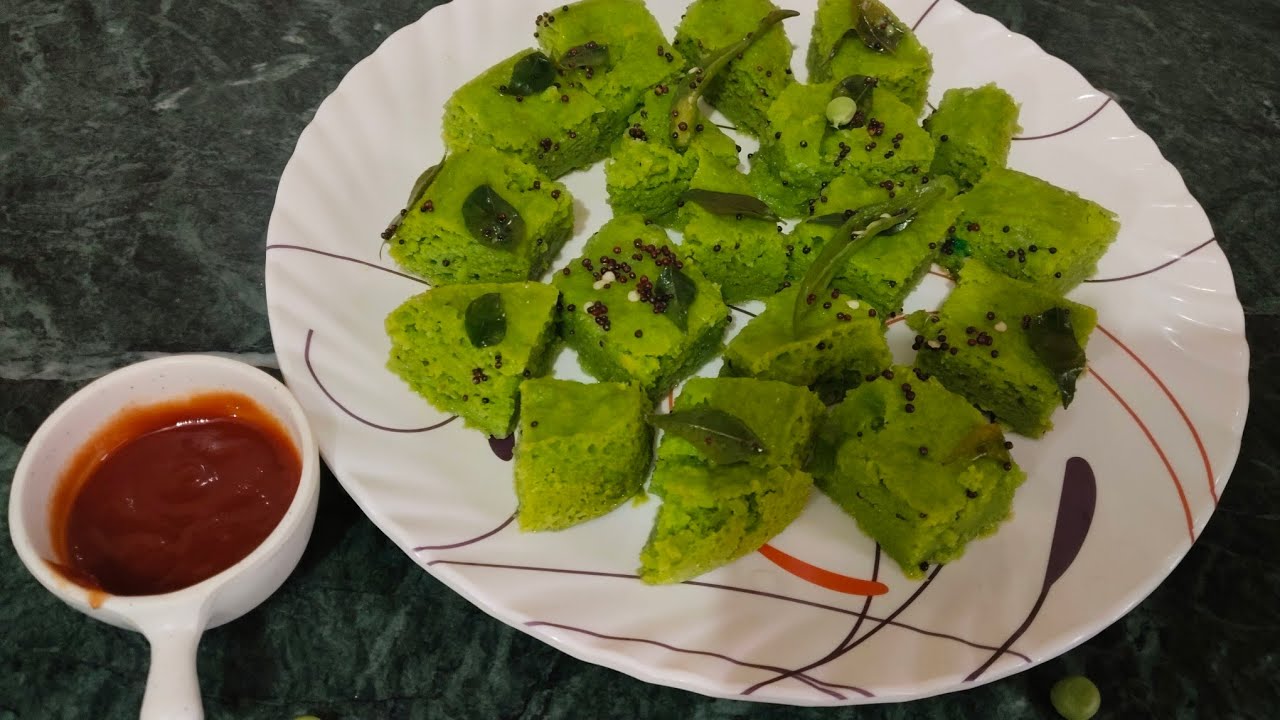 परफेक्ट हरे मटर का ढोकला बनाएं 15 मिनट में/green peas Dhokla recipe #food #silvar #cooking #recipe 
