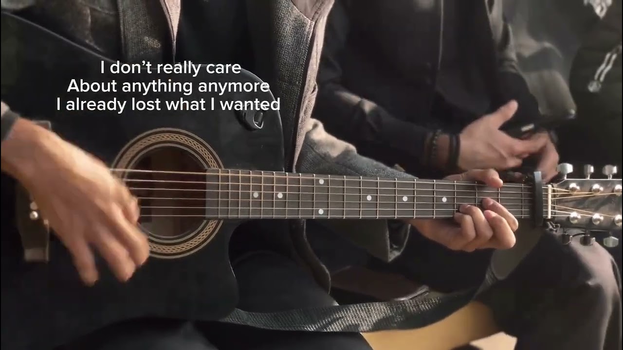 I really don't care 🙂 #guitar #guitarcover #acoustic 