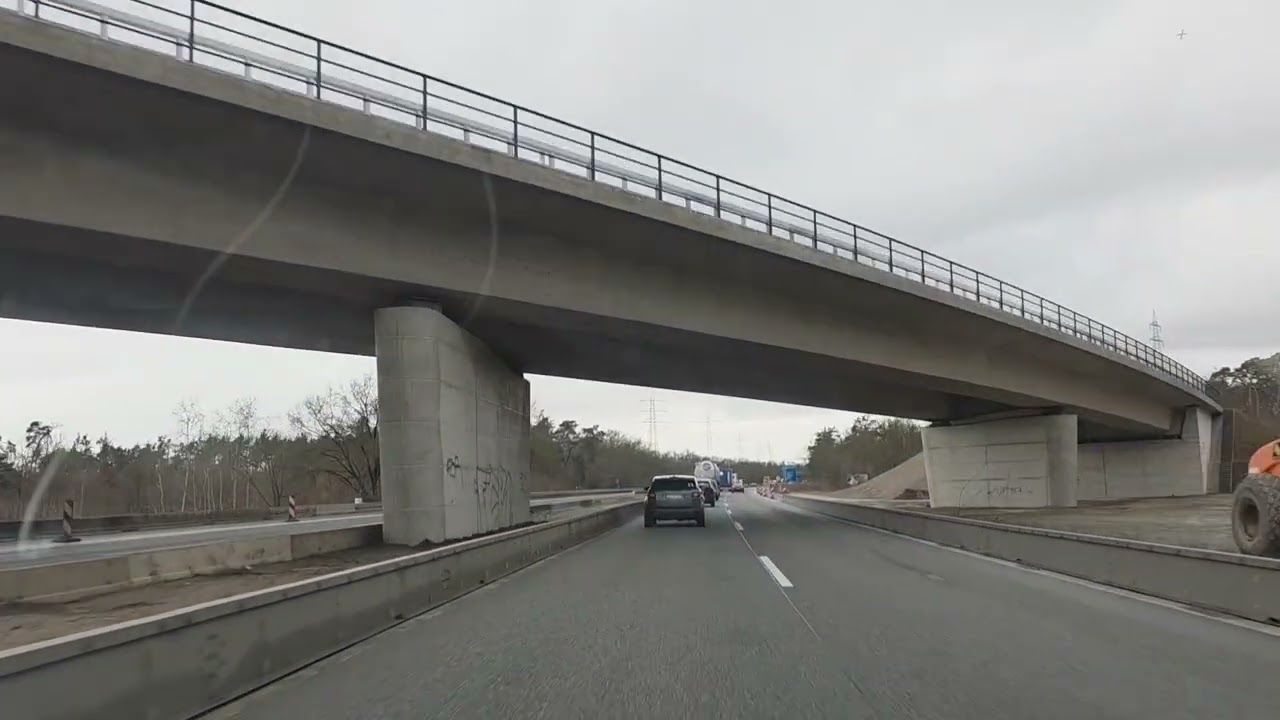 From Groß-Gerau to Rüsselsheim-Dreieck Mönchhof-Dreieck(Frankfurt Flughaufen) - Hessen, Germany