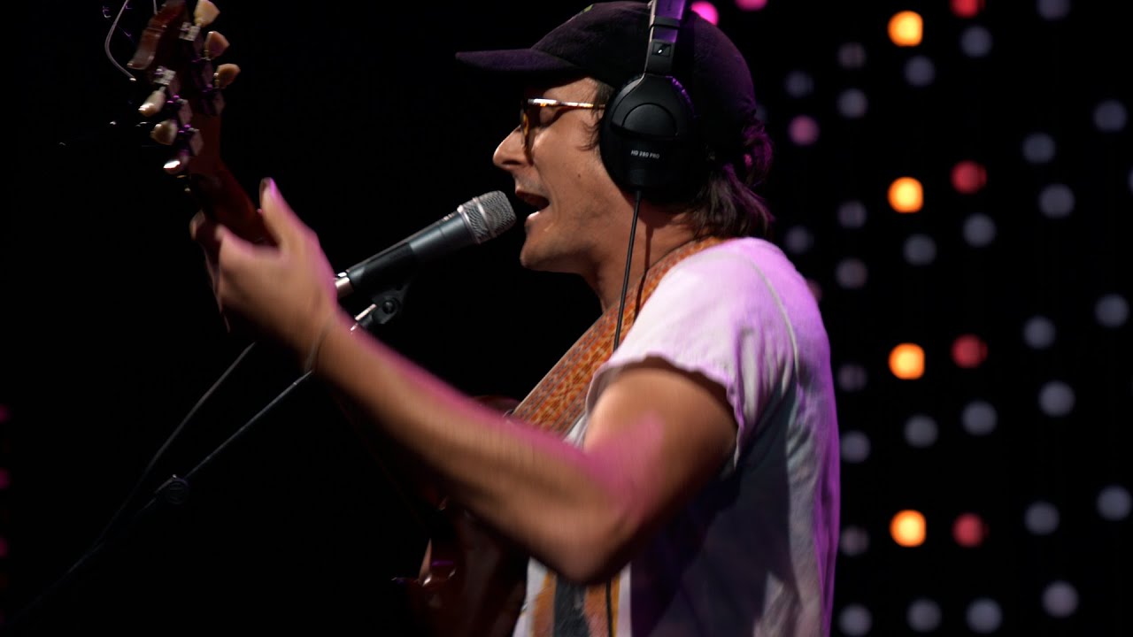 Frankie and The Witch Fingers - Burn Me Down (Live on KEXP)
