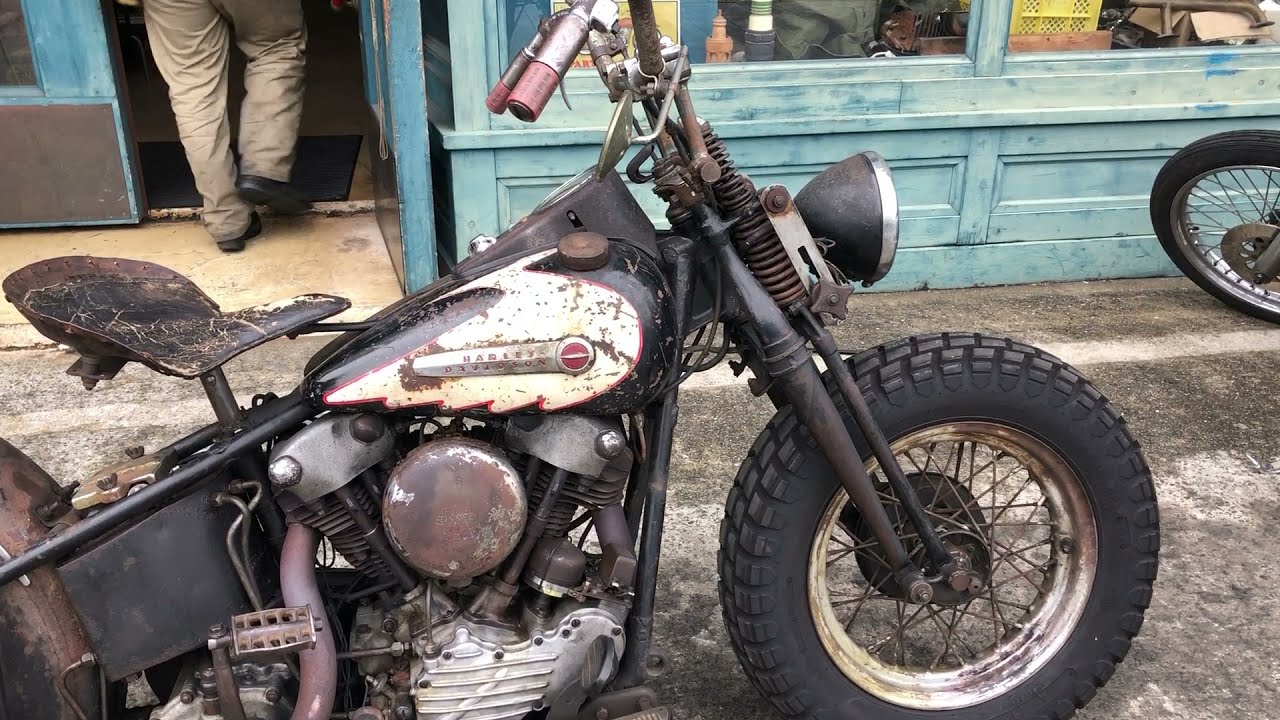 HARLEY DAVIDSON  46EL BOBBER