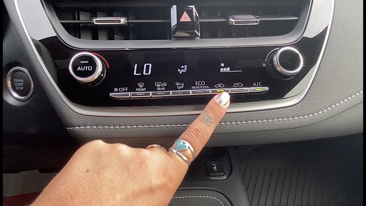 Toyota Climate Control (Air Conditioning): When do I use the Recirculating Cabin Air Button?