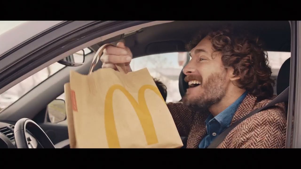 Scopri il gusto di vivere fino in fondo i momenti che ami. Ti aspettiamo al McDrive®!