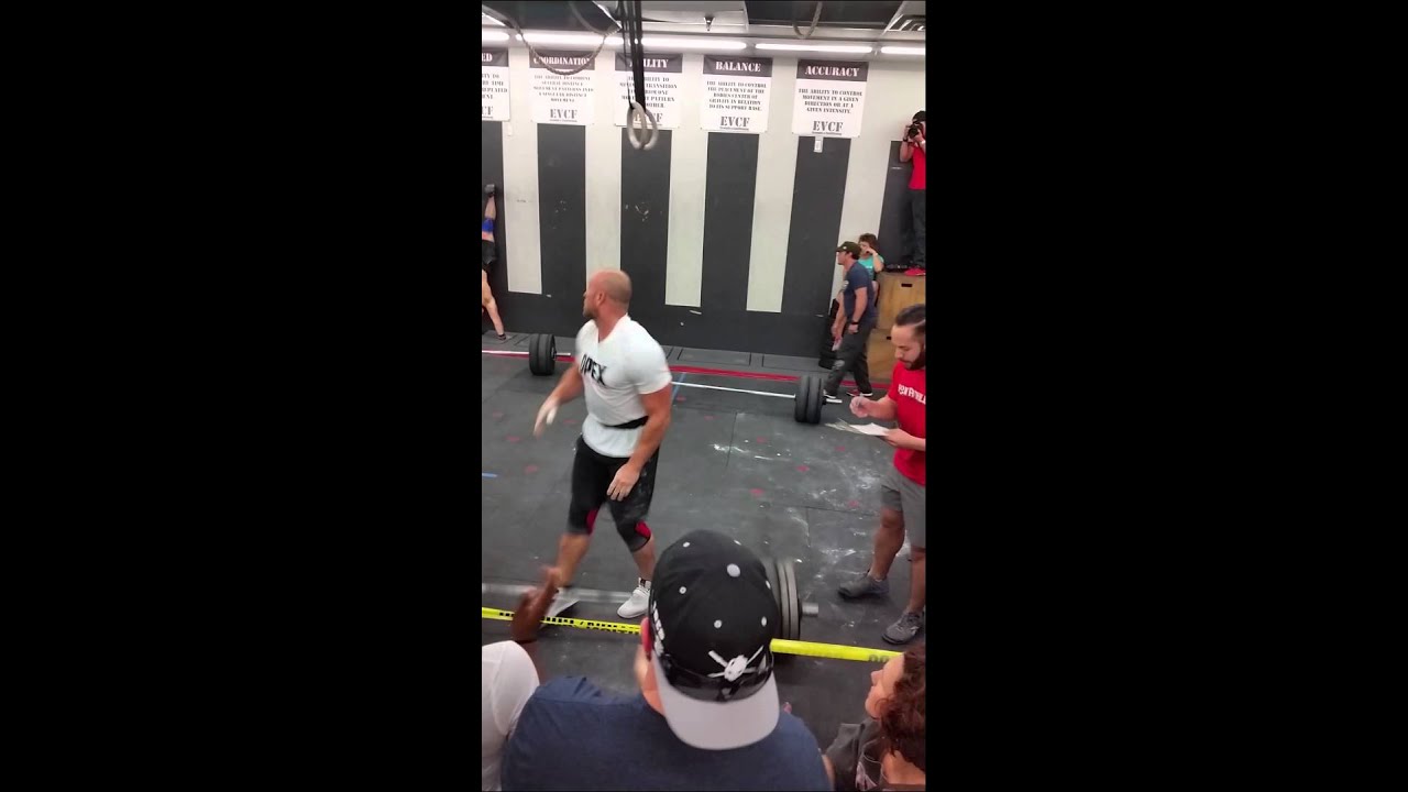 Danny Nichols Performs 