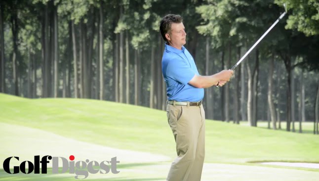 Hit Better Pitch Shots From Tight Lies | Golf Digest