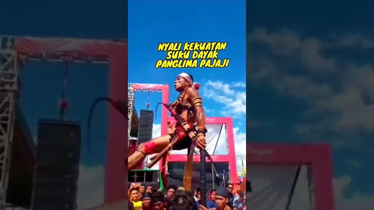 Atraksi naik parang kebal ditunjukkan oleh panglima pajaji yang sangat tajam #videoviral #viral