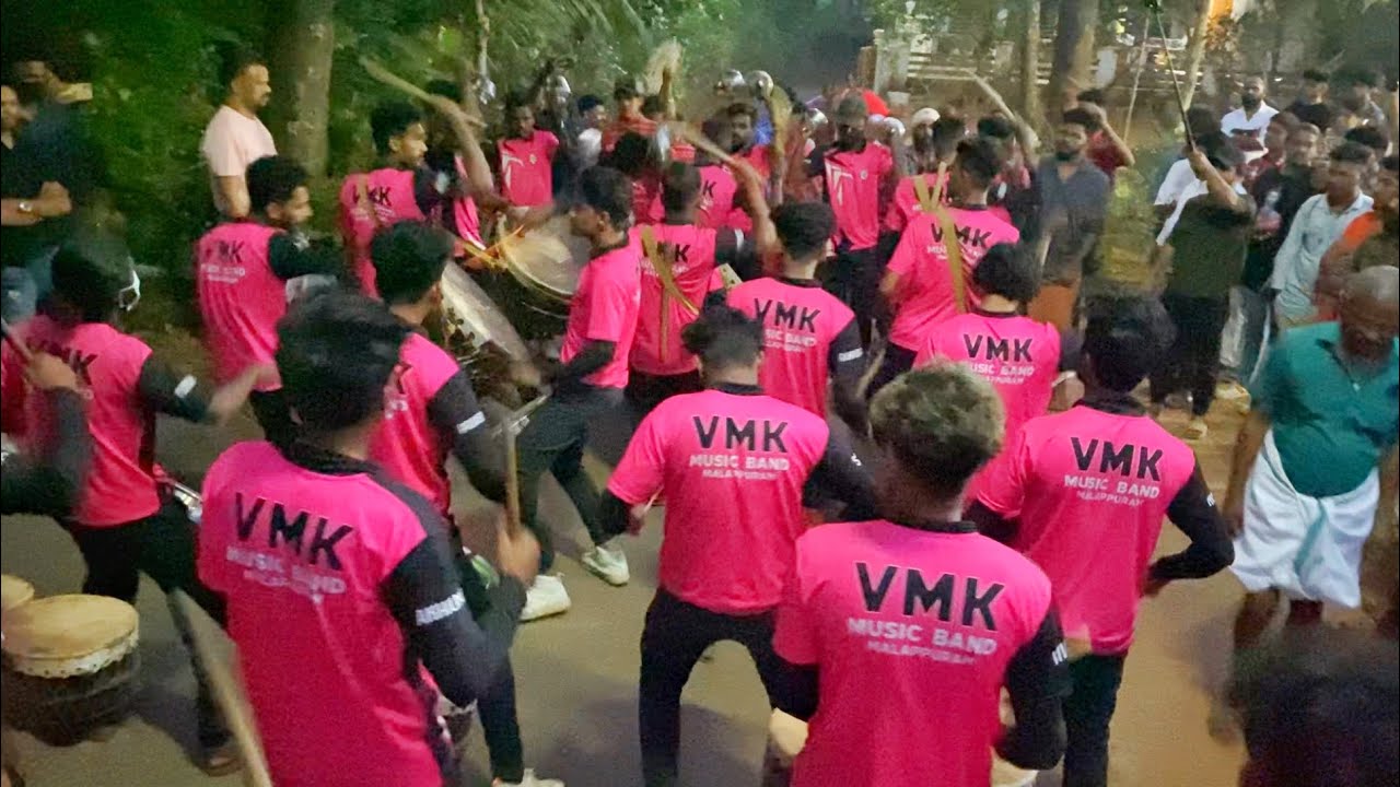 Pathala Pathla Song 🎶 VMK New One VMK Music Band | Sariga @Parkkadi 2023