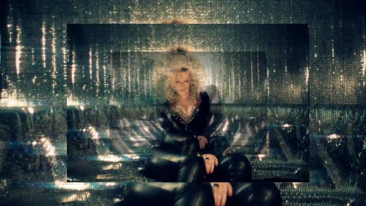 Julia Lasker - City Life |  Official Video Clip (HD)